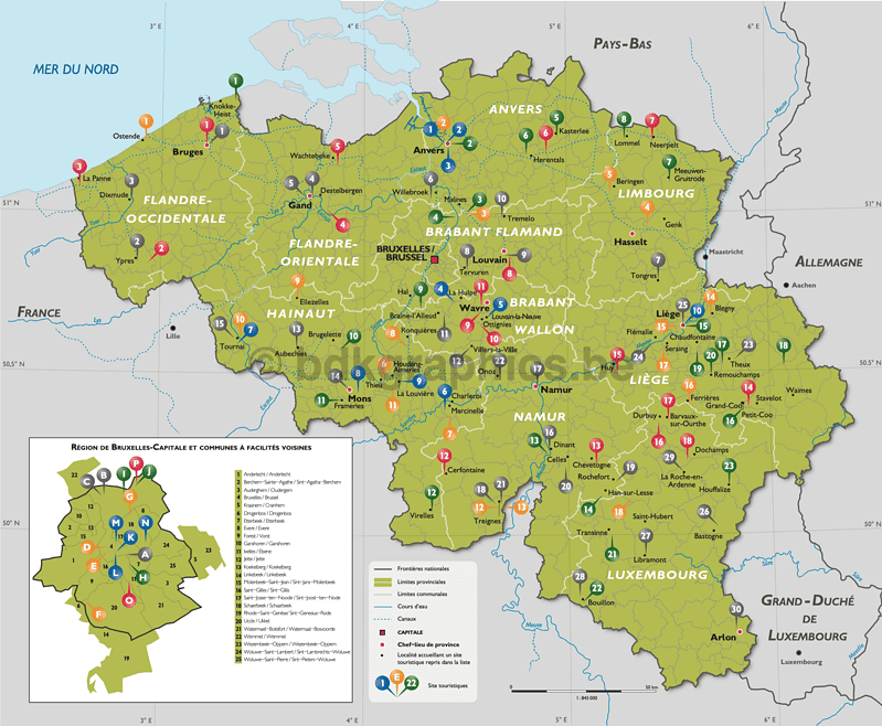 Een kaart van belgië met de grote steden en dorpen.
